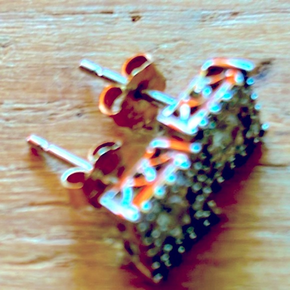 14kt. Gold Diamond Earrings Final Sale - Picture 3 of 17